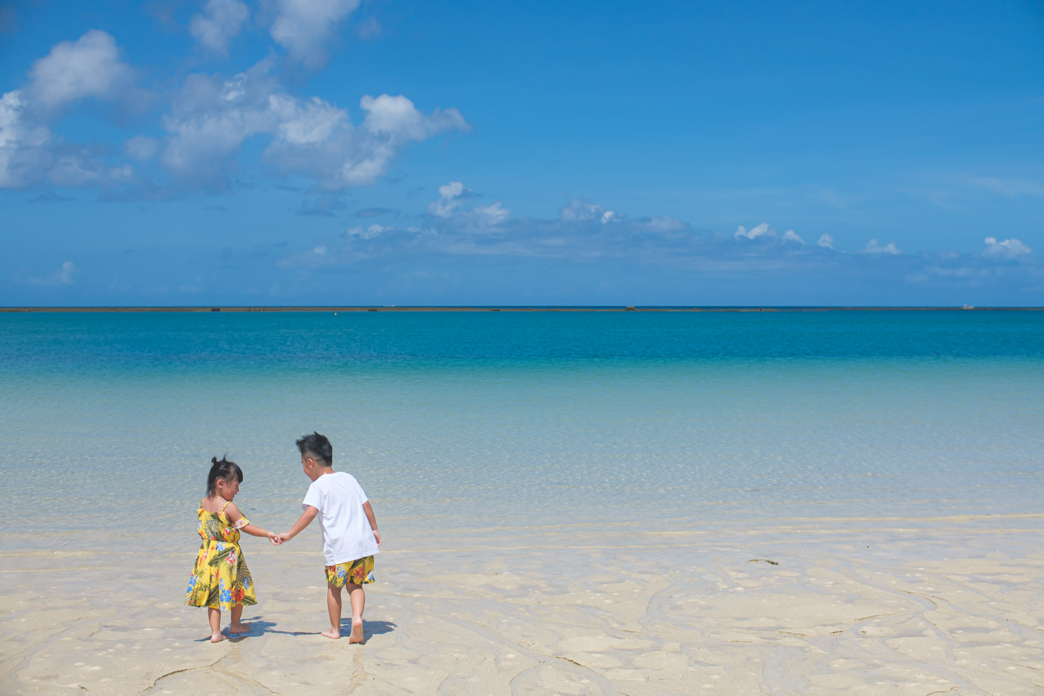 沖繩親子寫真、自然抓拍
